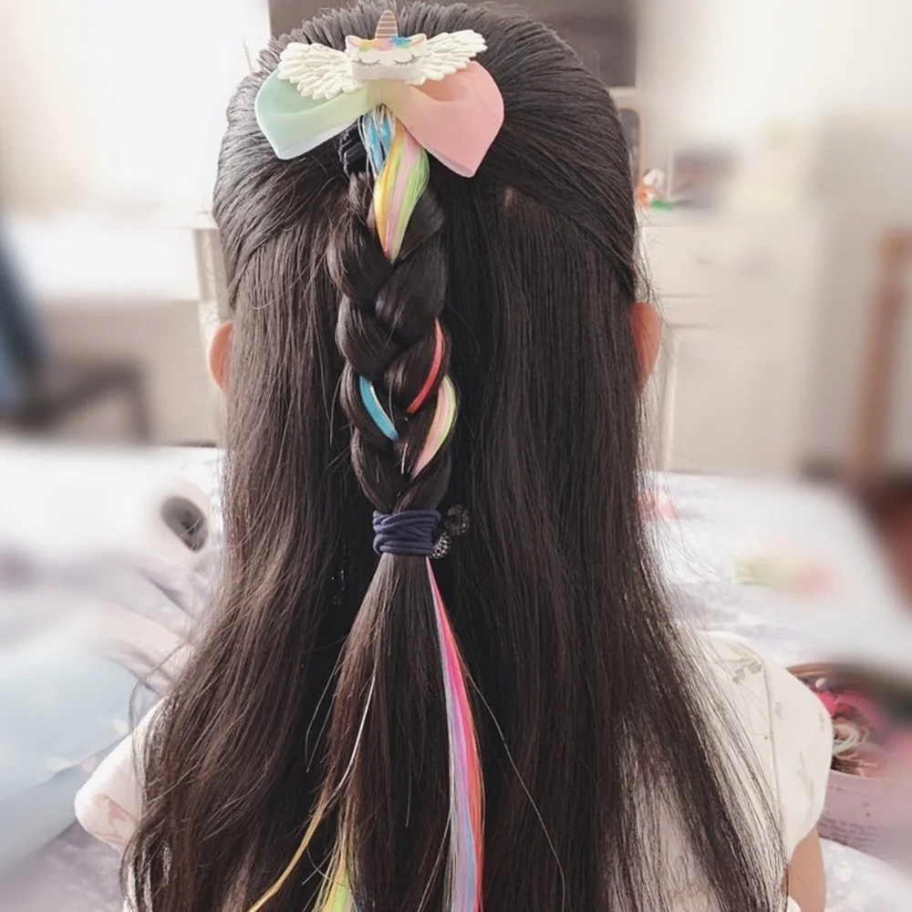 4- BEAUTIFUL UNICORNS /BOWS HAIR CLIPS